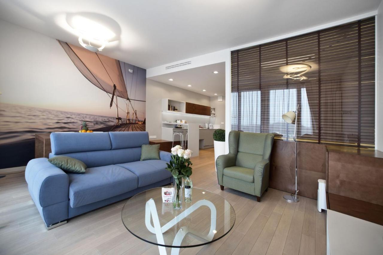 Triton Park Accommodation By P&O Serviced Apartments Warsaw Luaran gambar