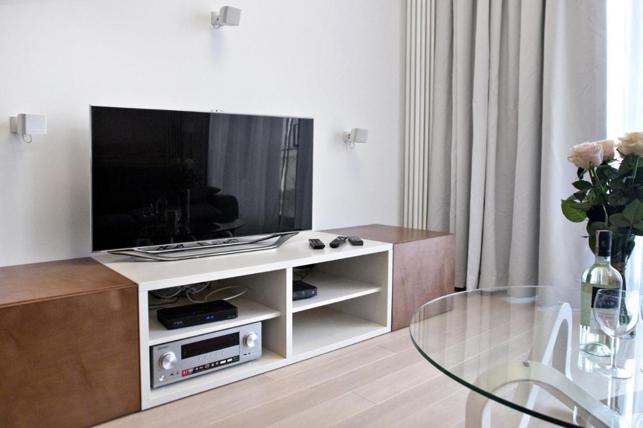 Triton Park Accommodation By P&O Serviced Apartments Warsaw Luaran gambar