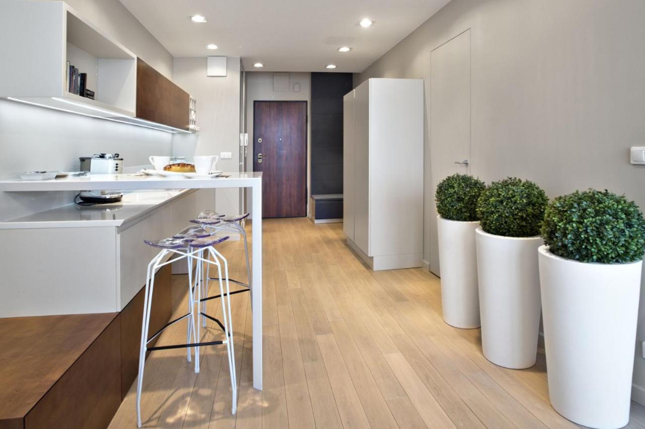 Triton Park Accommodation By P&O Serviced Apartments Warsaw Luaran gambar